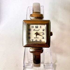 OSIROCK 22mm Quartz Steel Bracelet Watch MOP Dial